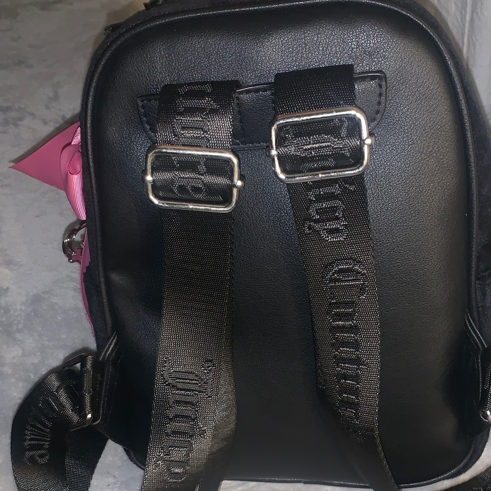 🔥🔥🆕 - Juicy Couture Black Velvet Backpack W/ Pink Bow & Crown Charm - Picture 11 of 12